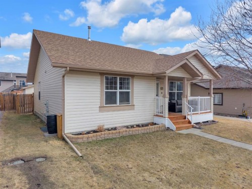 56 Wilkinson Circle, Sylvan Lake, AB - Outdoor