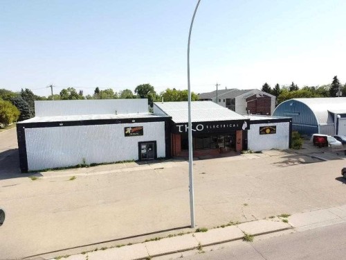 5305 49 Street, Wetaskiwin, AB 