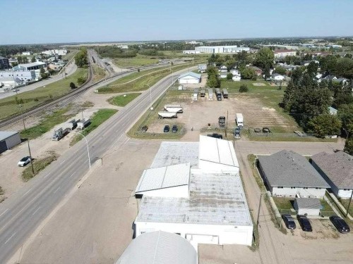 5305 49 Street, Wetaskiwin, AB 