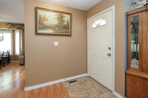 56 Elder Street, Red Deer, AB - Indoor Photo Showing Other Room
