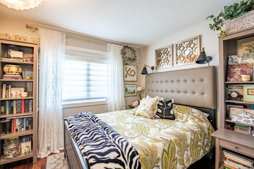 14 Eldridge Crescent, Red Deer, AB - Indoor Photo Showing Bedroom