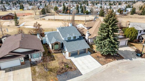 14 Eldridge Crescent, Red Deer, AB - Outdoor