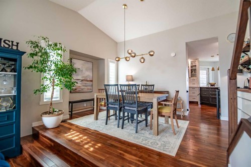14 Eldridge Crescent, Red Deer, AB - Indoor Photo Showing Dining Room