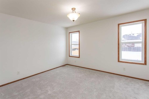 63 Vickers Close, Red Deer, AB - Indoor Photo Showing Other Room