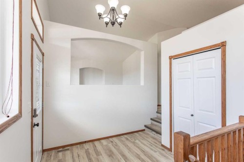 63 Vickers Close, Red Deer, AB - Indoor Photo Showing Other Room
