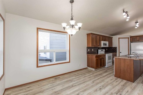 63 Vickers Close, Red Deer, AB - Indoor Photo Showing Kitchen