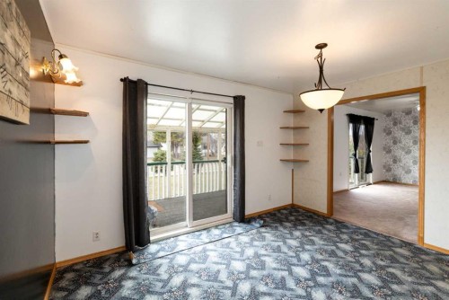 4108 49A Avenue, Innisfail, AB - Indoor Photo Showing Other Room