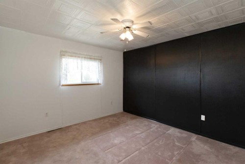 4108 49A Avenue, Innisfail, AB - Indoor Photo Showing Other Room