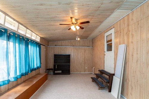4108 49A Avenue, Innisfail, AB - Indoor Photo Showing Other Room