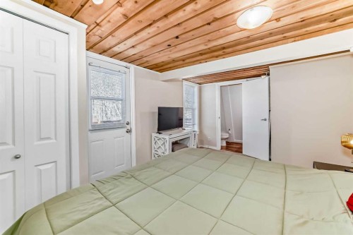 157 Grand Avenue, Norglenwold, AB - Indoor Photo Showing Other Room