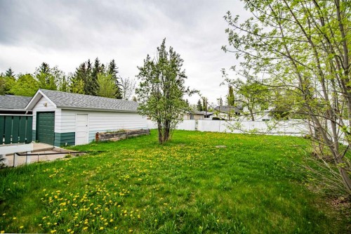 3505 45 Avenue, Red Deer, AB - Outdoor