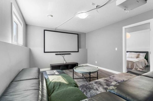 30 Brookstone Drive, Sylvan Lake, AB - Indoor Photo Showing Bedroom