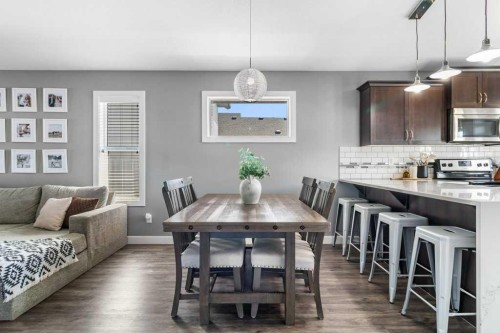 30 Brookstone Drive, Sylvan Lake, AB - Indoor Photo Showing Dining Room