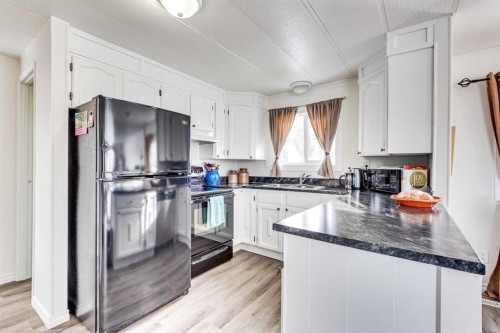 23-501 School, Trochu, AB 