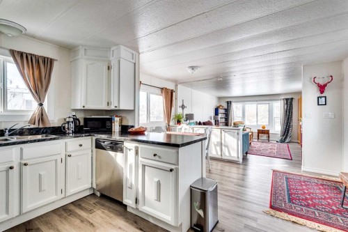 23-501 School, Trochu, AB 