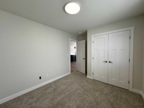 52 Emmett Crescent, Red Deer, AB - Indoor Photo Showing Other Room