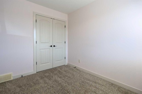 85 Cedar Crescent, Blackfalds, AB - Indoor Photo Showing Other Room