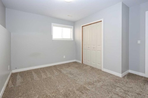 85 Cedar Crescent, Blackfalds, AB - Indoor Photo Showing Other Room