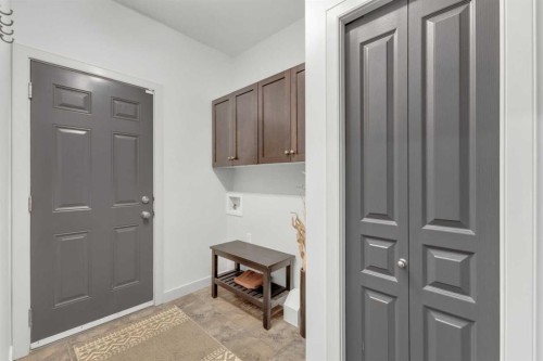 132 Ingle Close, Red Deer, AB - Indoor Photo Showing Other Room