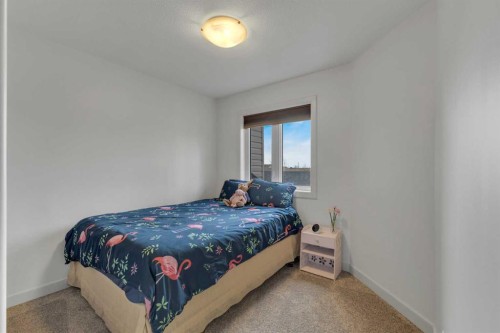 132 Ingle Close, Red Deer, AB - Indoor Photo Showing Bedroom
