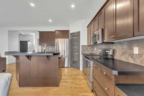 132 Ingle Close, Red Deer, AB - Indoor Photo Showing Kitchen With Stainless Steel Kitchen With Upgraded Kitchen