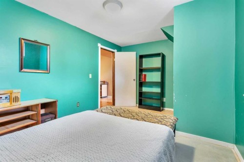 6749 59 Avenue, Red Deer, AB - Indoor Photo Showing Bedroom