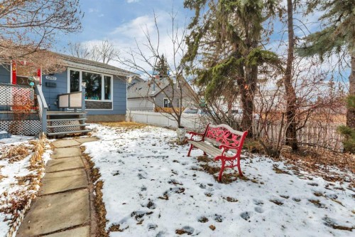 6749 59 Avenue, Red Deer, AB - Outdoor