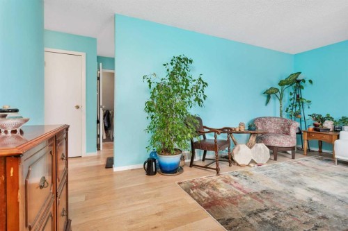 6749 59 Avenue, Red Deer, AB - Indoor