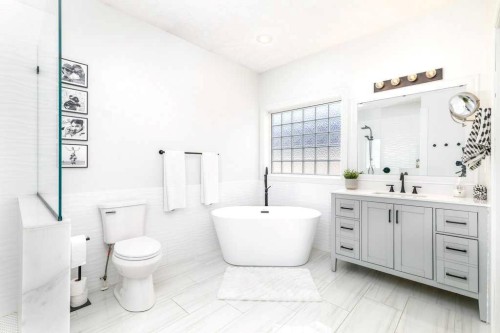 134 Langford Crescent, Red Deer, AB - Indoor Photo Showing Bathroom