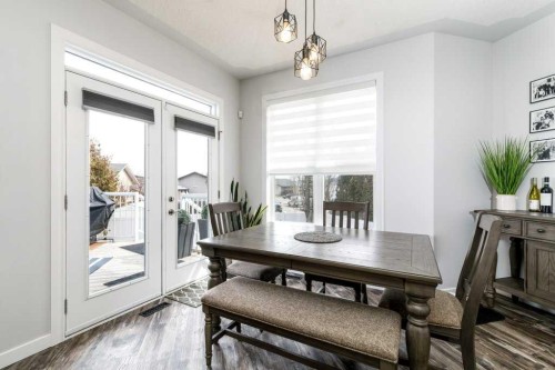 134 Langford Crescent, Red Deer, AB - Indoor Photo Showing Dining Room