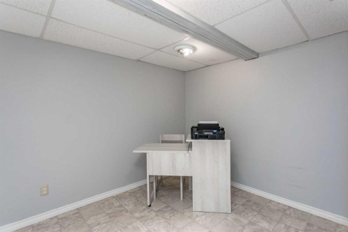 11 Erickson Drive, Red Deer, AB - Indoor Photo Showing Other Room