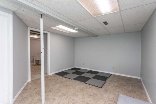 11 Erickson Drive, Red Deer, AB - Indoor