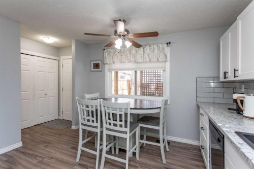 11 Erickson Drive, Red Deer, AB - Indoor Photo Showing Dining Room