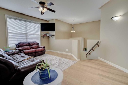 82 Harvest Close, Penhold, AB - Indoor