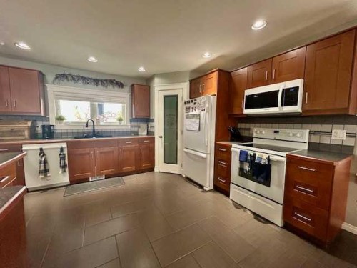 5314 55Th Ave, Bashaw, AB 