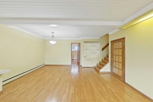 3919 43 Avenue, Red Deer, AB - Indoor Photo Showing Other Room