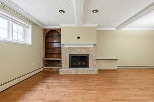 3919 43 Avenue, Red Deer, AB - Indoor With Fireplace