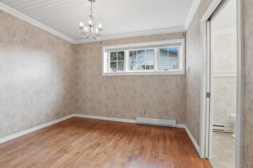 3919 43 Avenue, Red Deer, AB - Indoor Photo Showing Other Room