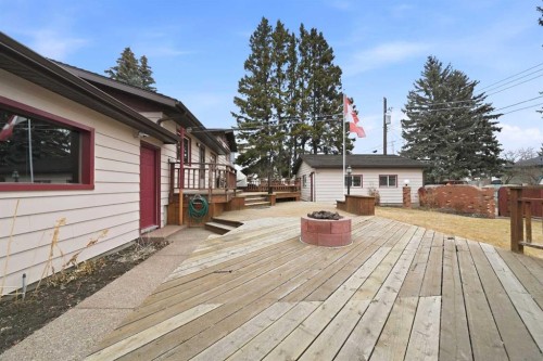 3919 43 Avenue, Red Deer, AB - Outdoor With Deck Patio Veranda With Exterior