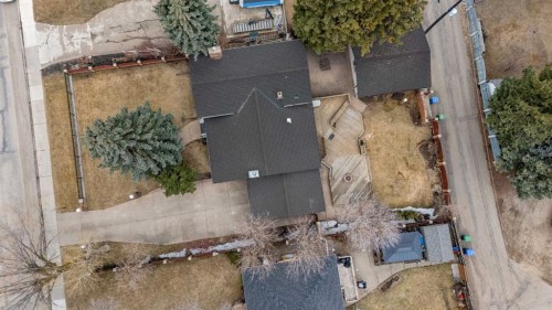 3919 43 Avenue, Red Deer, AB - Outdoor