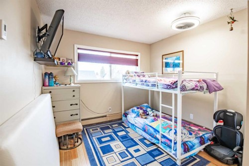 44 Norwest Close, Red Deer, AB - Indoor Photo Showing Other Room