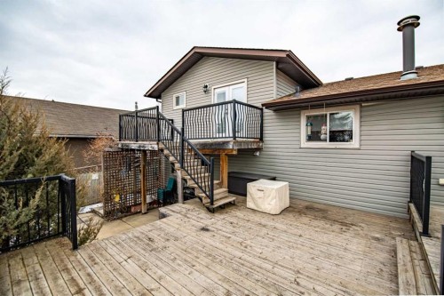 44 Norwest Close, Red Deer, AB - Outdoor With Deck Patio Veranda With Exterior