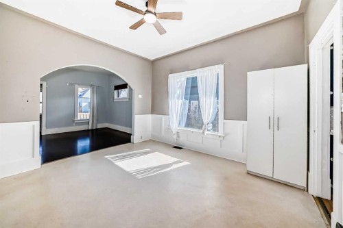 5017 54 Ave, Ponoka, AB - Indoor Photo Showing Other Room