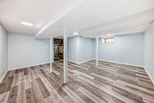 5017 54 Ave, Ponoka, AB - Indoor Photo Showing Other Room