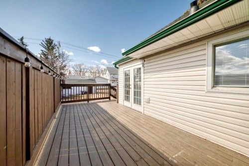 5017 54 Ave, Ponoka, AB - Outdoor With Deck Patio Veranda With Exterior