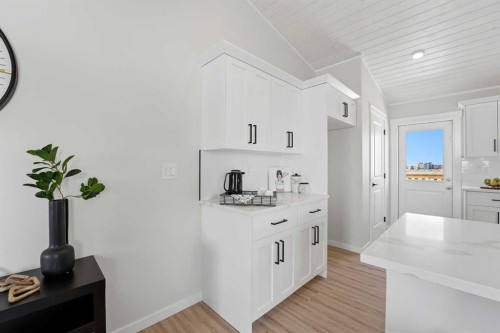 78 Parlby Crescent, Lacombe, AB - Indoor