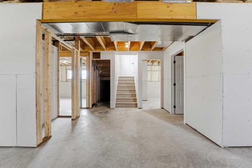 78 Parlby Crescent, Lacombe, AB - Indoor