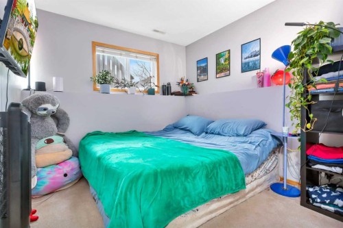 6203 Orr Drive, Red Deer, AB - Indoor Photo Showing Bedroom