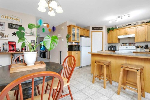 6205 Orr Drive, Red Deer, AB - Indoor Photo Showing Kitchen