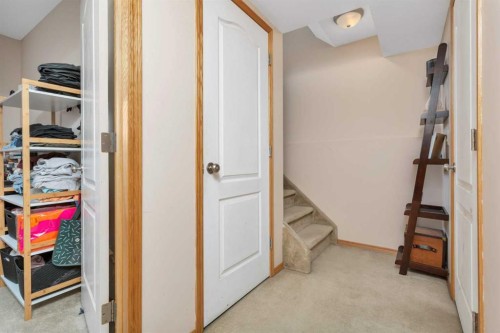 6205 Orr Drive, Red Deer, AB - Indoor Photo Showing Other Room